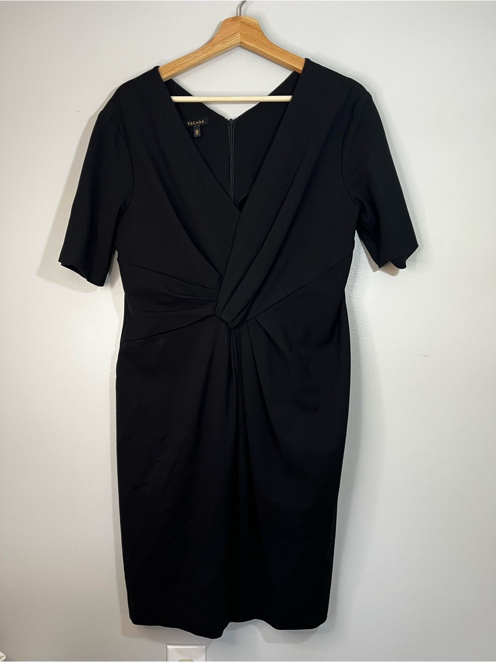 Escada Black Twist-Front Sheath Dress Elbow Length Sleeves Women’s 44 (US 12)
